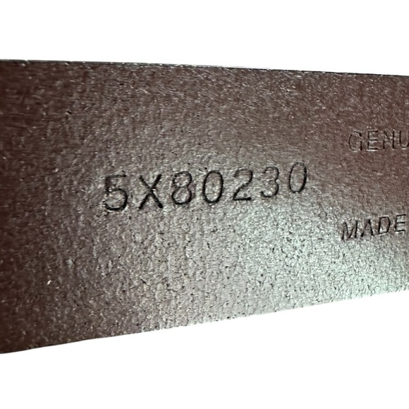 L.L. Bean Men's Brown Genuine Leather Belt, Large - Picture 6 of 10